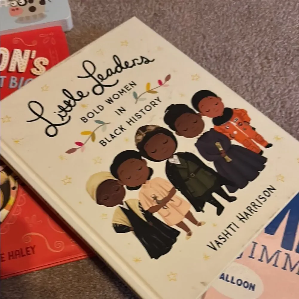 Jimmy Fallon and Dolly Learning books for Interactive Play